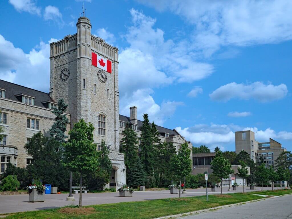 Canada Universities Scholarships